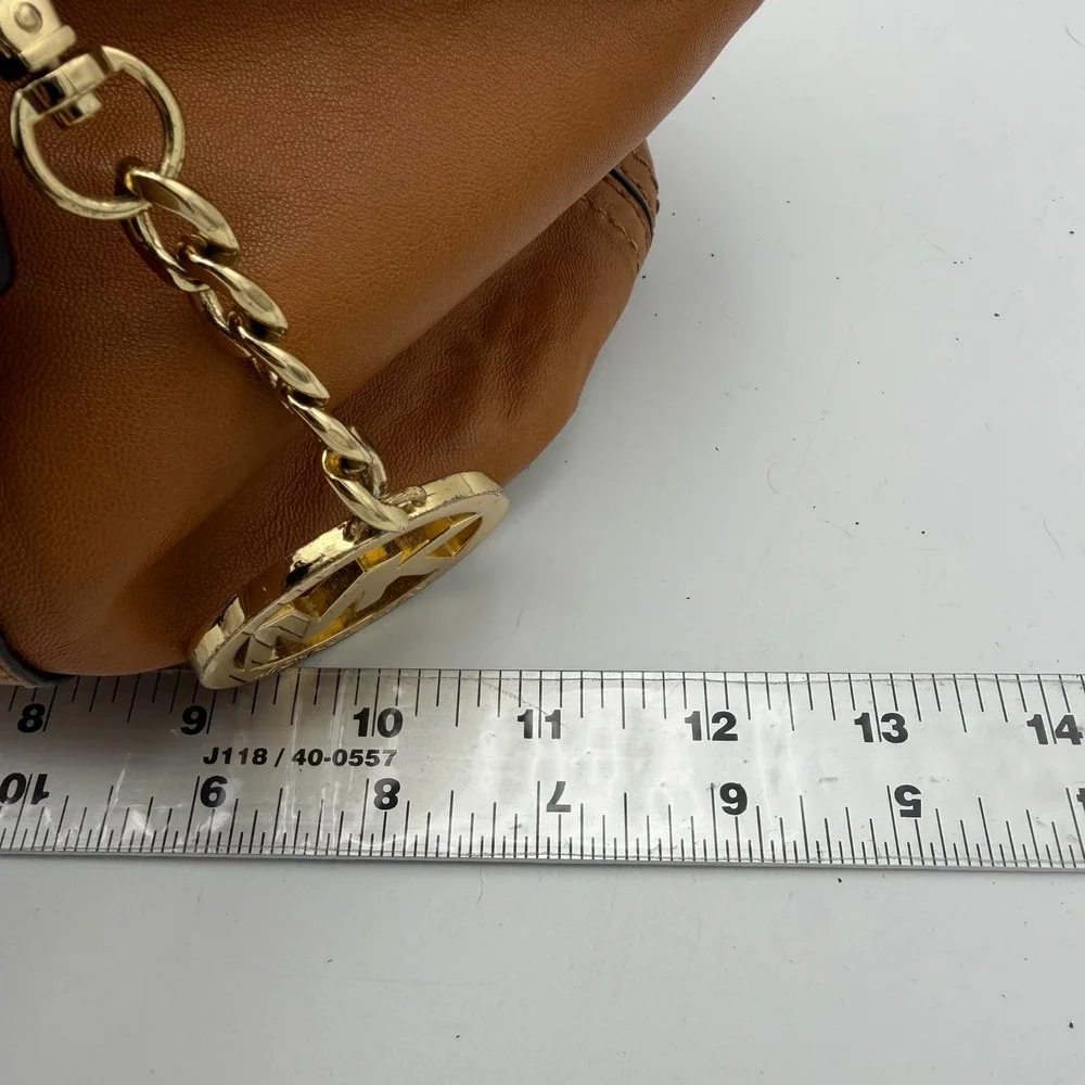 Michael Kors‎ Moxley Shoulder Bag Brown Leather Gold Hardware Hobo